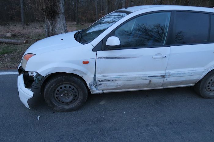 Havarovaný Ford