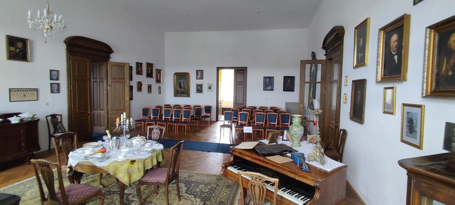 Zámecké interiéry. Zdroj foto: Fotografický archiv zámku v Bílovci