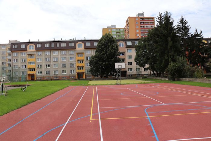 Školní hřiště