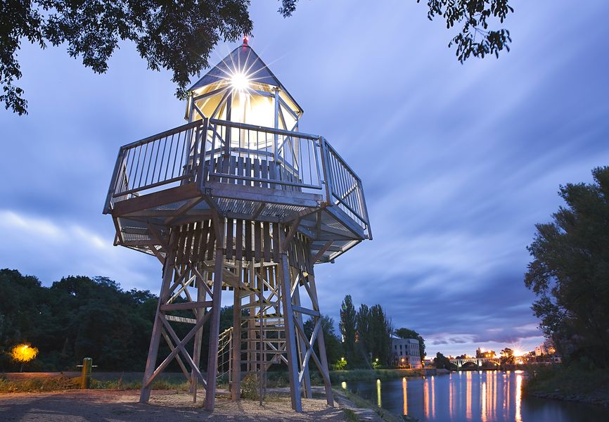 Rozhledna Maják v Kolíně. Zdroj. Shutterstock.com/Miroslav Fechtner