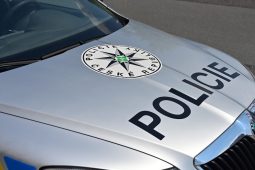 Noční jízda u Přibyslavi skončila v příkopu. Mladá řidička měla skoro tři promile