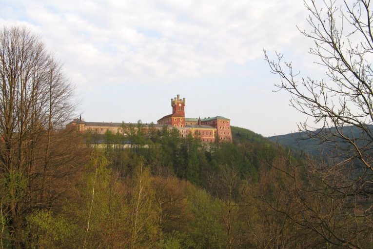 Hrad Mírov