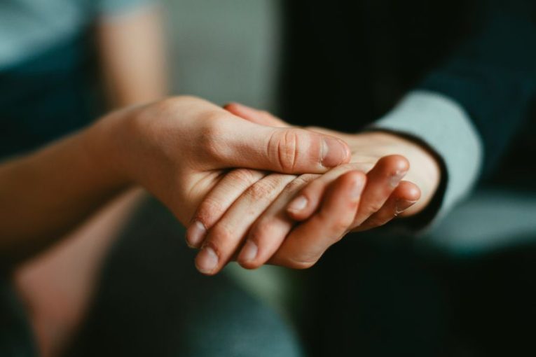 Sociální nadační fond staví neviditelné mosty přes náročné životní situace