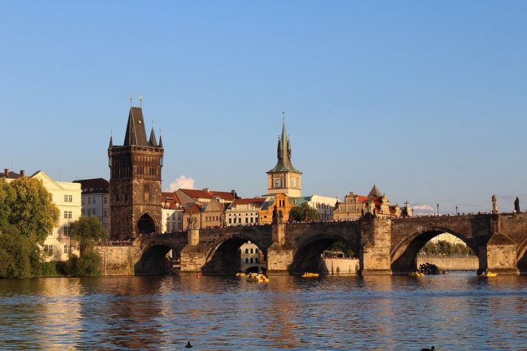 Karlův most v Praze. Zdroj: Pixabay.com/Drahunkas